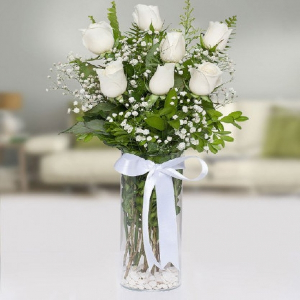  Konyaaltı Çiçekçiler - Vazoda 7 Beyaz Gül