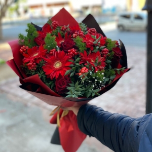  Konyaaltı Çiçek - Karışık yeni yıl buketi