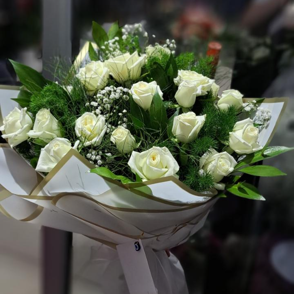  Konyaaltı Çiçek Gönder - 19 lu beyaz gül buketi